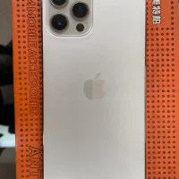 ایفون 12پرومکس در حد نو رنگ گلد