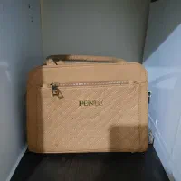 کیف زنانه|کیف، کفش، کمربند|پرند, فاز ۱|دیوار