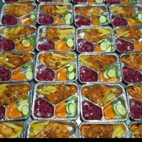 استخدام کارگر ساده کمک آشپز|استخدام خدمات فروشگاه و رستوران|هشتگرد, |دیوار