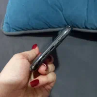 ۱۱ پرومکس|موبایل|ساری, |دیوار