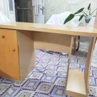 میزتحریر و میز کامپیوتر