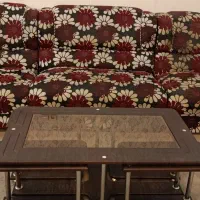 میز جلو مبلی و ۴ عدد عسلی در حد نو  با مبل