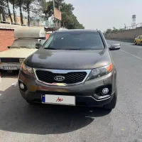 کیا سورنتو ۲۰۱۰ بی رنگ