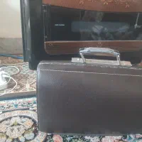 کیف چرم کلکسیونی پزشکی و اداری|کیف، کفش، کمربند|فلاورجان, |دیوار