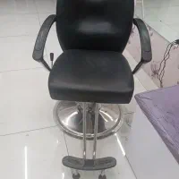 صندلی مخصوص سالن های ارایشگاه