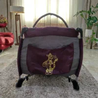 تخت و پارک کودک