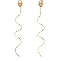 طرح جدیدی از گوشواره آویز جواهری محسن