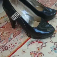دوعددکفش سایز۳۸ هردو یک بار پوشیده شده|کیف، کفش، کمربند|قزوین, |دیوار