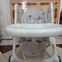 صندلی تاشو غذای کودک