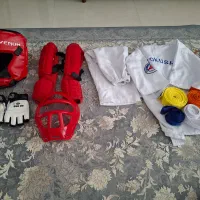 لباس و وسایل کاراته(کیوکوشین)
