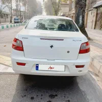 رانا مدل ۹۳ بی رنگ بی ضربه|خودرو سواری و وانت|رشت, استقامت ۱|دیوار