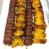 نیازمند به کار(آشپز و کباب گیر)