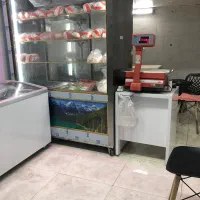 شاگرد مرغ فروشی