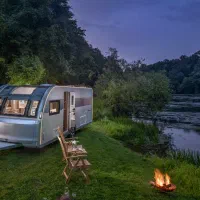 فرصت انحصاری سرمایه گذاری در صنعت کاروان و کمپر|مشارکت در ساخت املاک|آفتاب, |دیوار