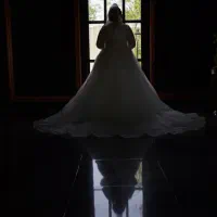 لباس عروس|لباس|ری, دیلمان|دیوار