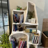 کتابخونه مینیمال پاپیه ماشه