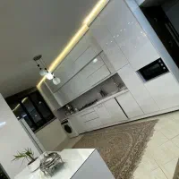 آپارتمان 120متری بازسازی شده غرق نور