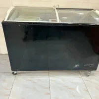 یخچال صندوقی