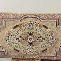 یک جفت پشتی قدیمی زیبا و خوشرنگ