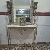 اینه ومیز کنسول