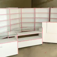 ساخت و تجهیز کامل ارایشی قفسه ویترین اختصاصی بانور