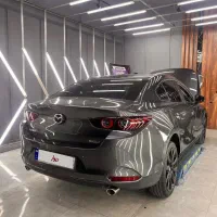 مزدا ۳ ۲۰۲۵ خاکستری داخل مارون