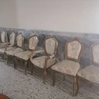 مبل دست دوم  14 نفره قیمت هر نفر 700 تومن