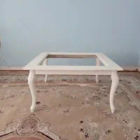میز جلو مبلی سفید در حد نو اندازه 80 در 80|مبلمان خانگی و میز عسلی|شاهین‌شهر, مسکن مهر|دیوار