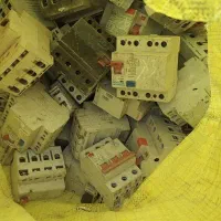 فیوز و کنتاکتور