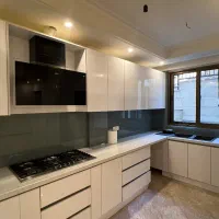 ولنجک ۱۶۵متر ۳خواب ۲۰متر حیاط اختصاصی