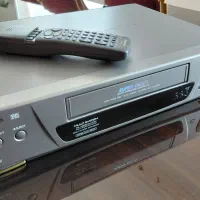 دستگاه وی اچ اس پاناسونیک