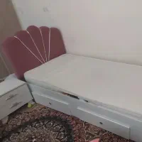 تخت دخترانه