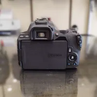 دوربین عکاسی کانن canon eos 250D kit 18.55is ii|دوربین عکاسی و فیلم‌برداری|تهران, بازار|دیوار