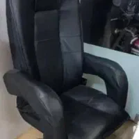 صندلی مدیریتی چرخدار