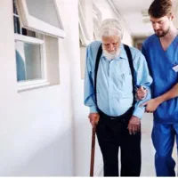 همراه بیمار دربیمارستان