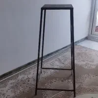 چهار پایه آهنی