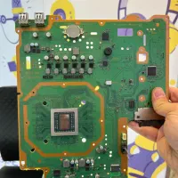 تعمیرات ps4/ps5 انواع کنسول کپیخور اورجینال