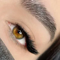 تخفیف ویژه اکستنشن مژه و لیفت ابرو