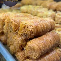 باقلوا و کنافه