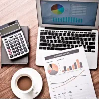 کمک حسابدار خانم