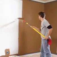 رنگ آمیزی ساختمان و نصب کاغذ دیواری