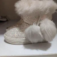 کفش و کتانی و بوت دخترانه|کفش و لباس بچه|رشت, رشتیان|دیوار