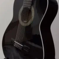 گیتار دیاموند مشکی زیر قیمت همراه با کیف