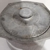 ظرف دیزی سنگی یا قابلمه سنگی|ظروف پخت‌وپز|مرند, |دیوار