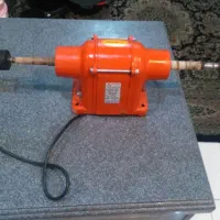 سنگ سنباده محک ۱۷۵ مدل سه‌نظام‌دار گوهر تراشی