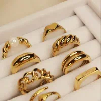 ادمین و مدل خانم ( طلا فروشی )