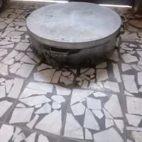 دو عدد دیگ بزرگ برای برنج وگوشت