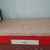تخت و کمد نوجوان