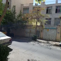 خانه دربستی بالای میدان شهدا برخیابان احمدی|اجارهٔ خانه و ویلا|تهران, دروازه شمیران|دیوار