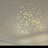 نقاش طرح کاغذ دیواری